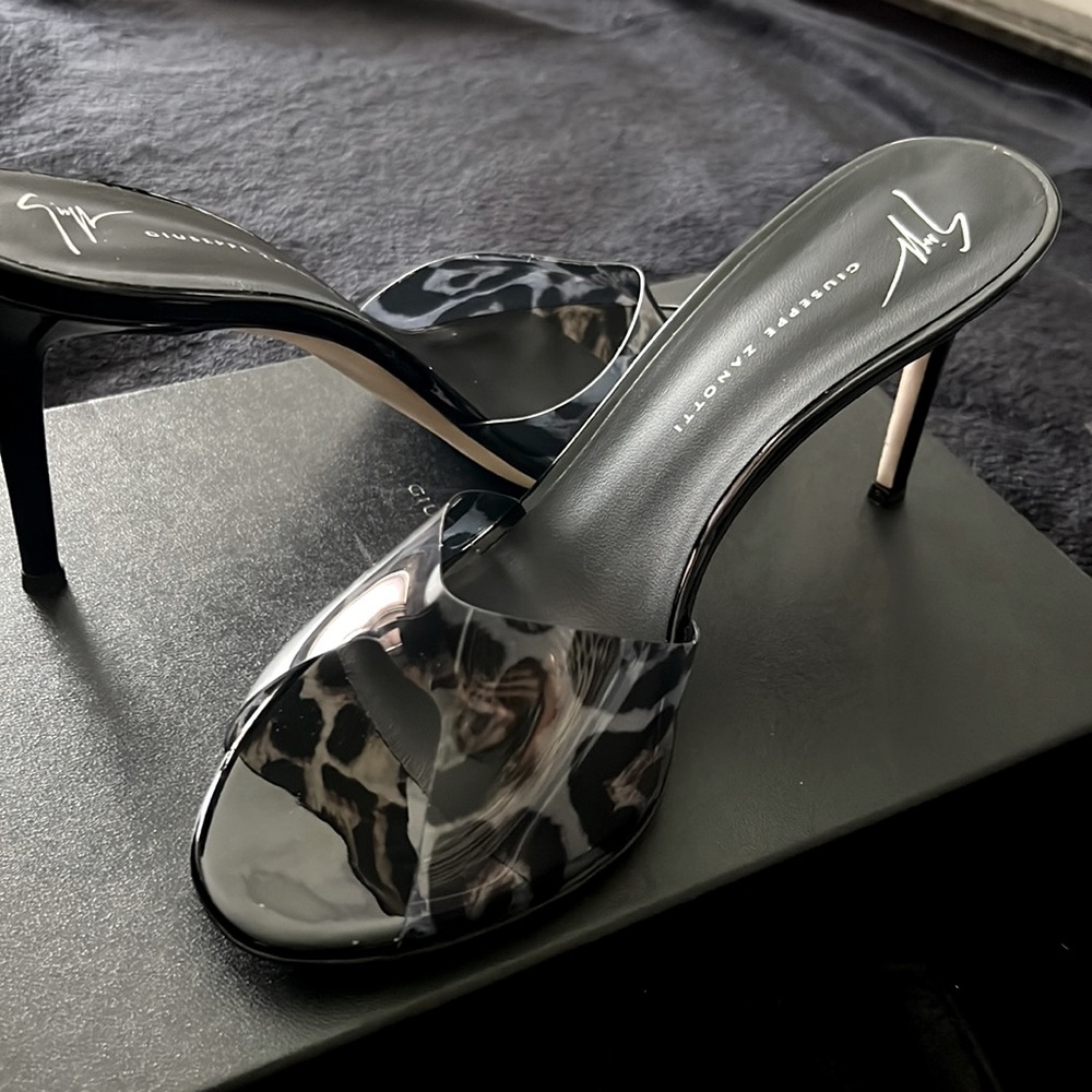 Giuseppe Zanotti Leopard Print heels
